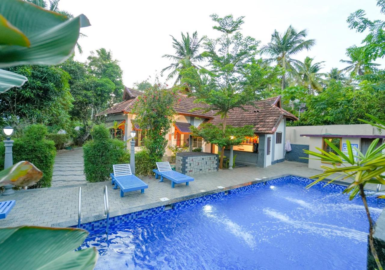 Pop Tavern Kovalam Beach Villa By Voye Homes Exteriör bild