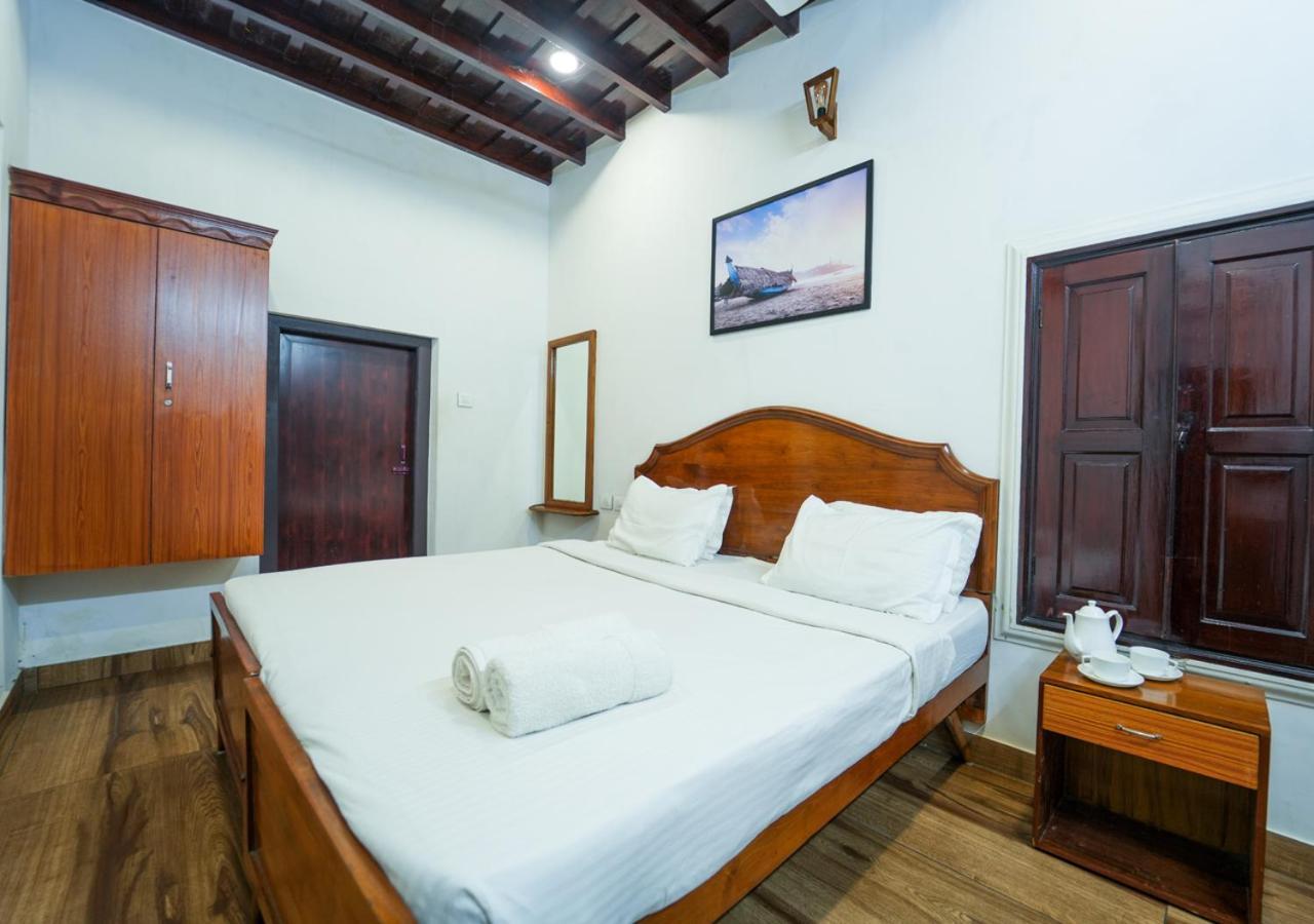 Pop Tavern Kovalam Beach Villa By Voye Homes Exteriör bild