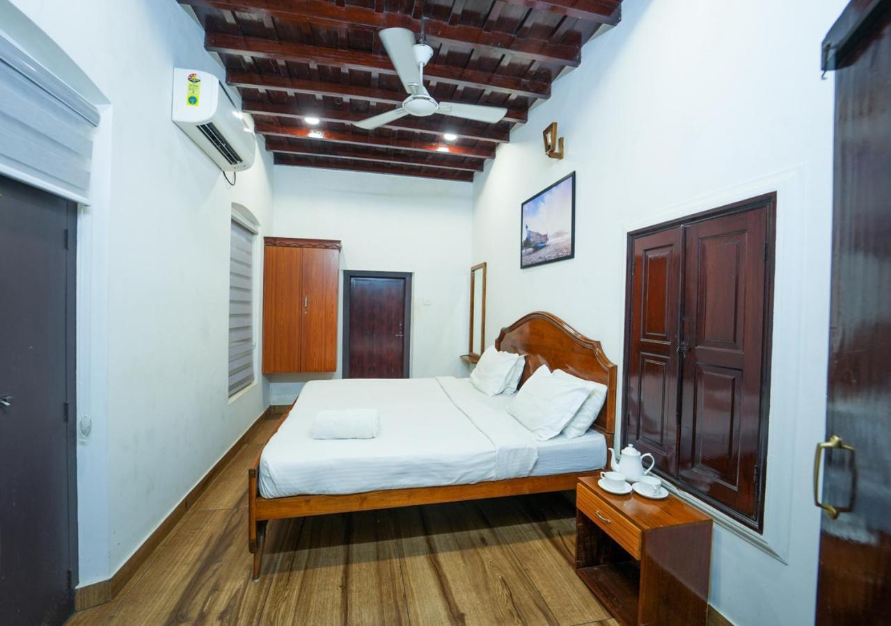 Pop Tavern Kovalam Beach Villa By Voye Homes Exteriör bild