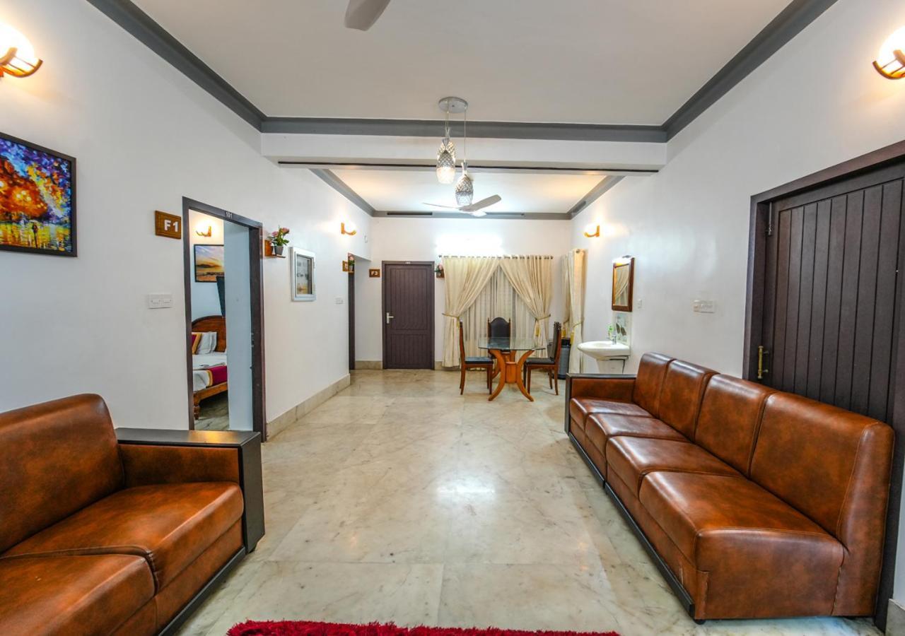 Pop Tavern Kovalam Beach Villa By Voye Homes Exteriör bild