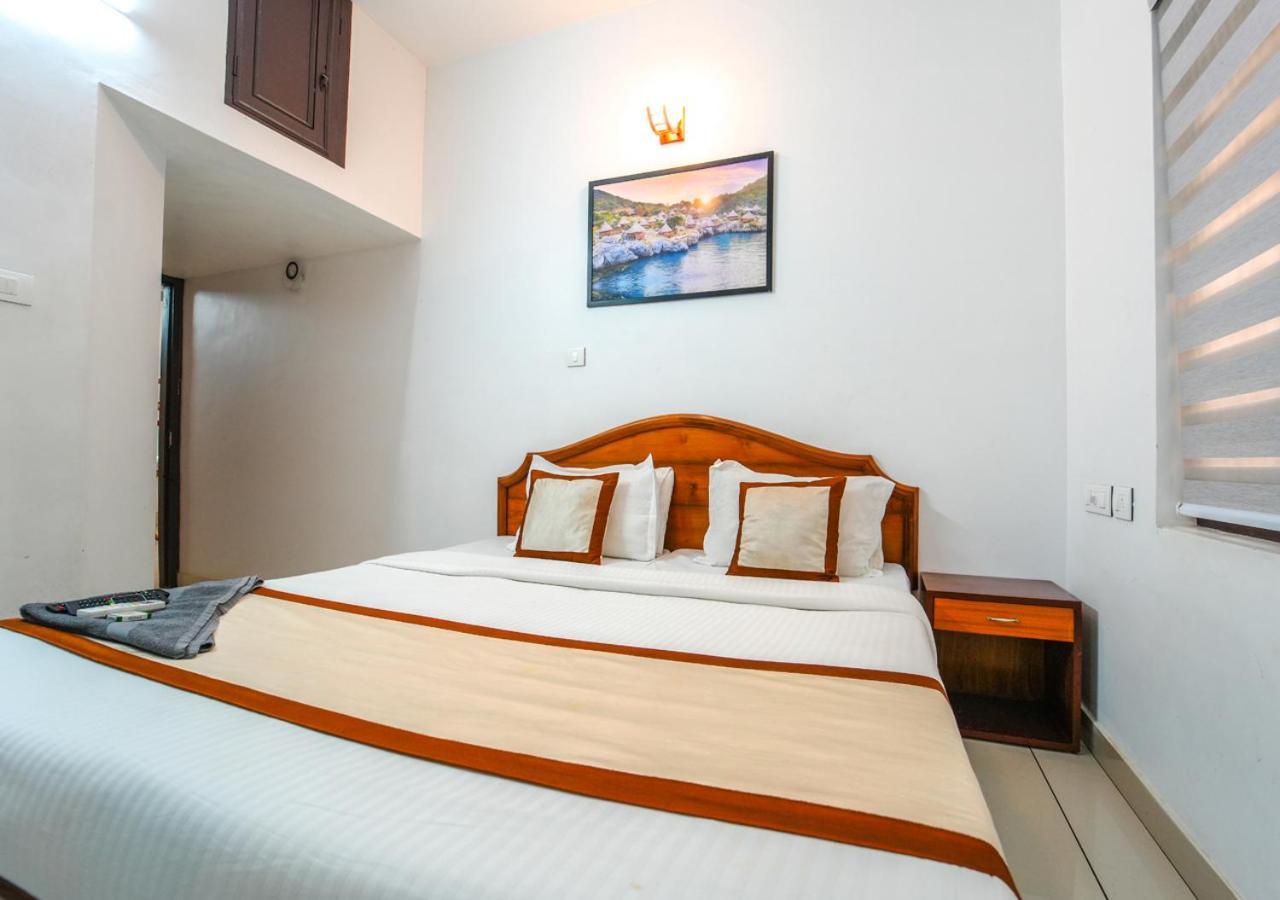 Pop Tavern Kovalam Beach Villa By Voye Homes Exteriör bild