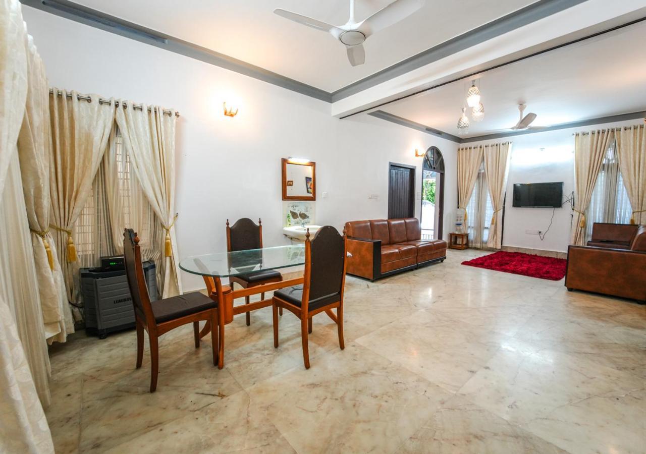 Pop Tavern Kovalam Beach Villa By Voye Homes Exteriör bild