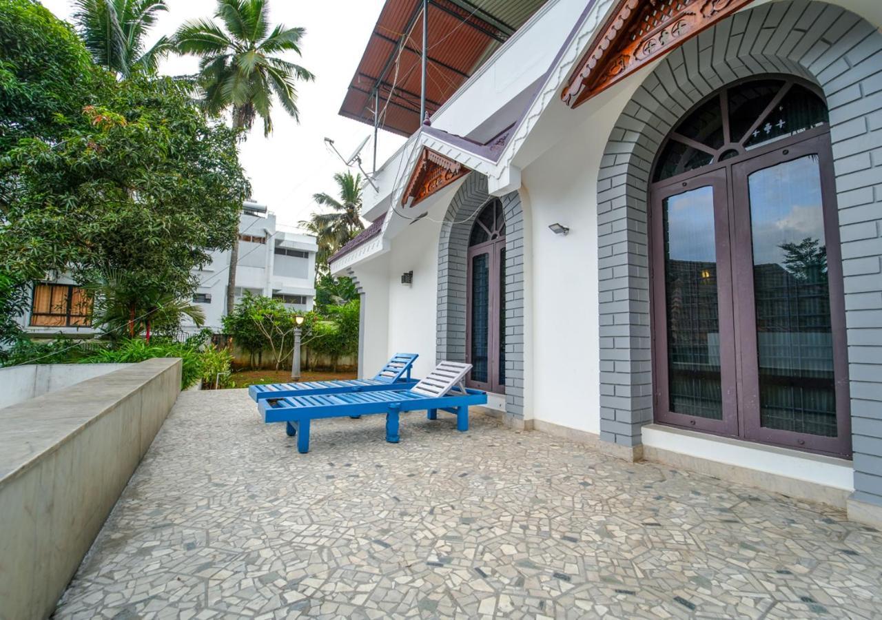 Pop Tavern Kovalam Beach Villa By Voye Homes Exteriör bild
